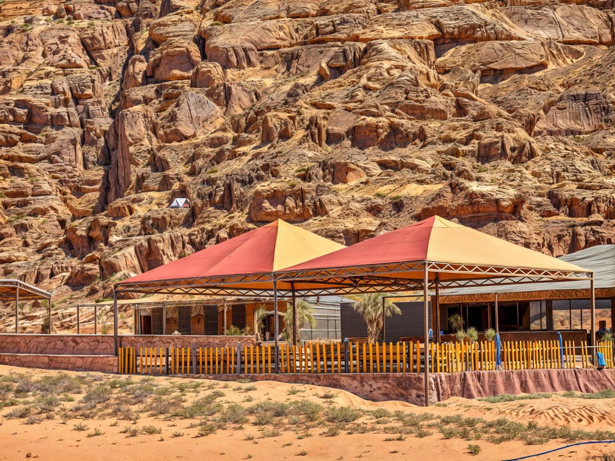 Wadi Rum Sunset Camp Экстерьер фото